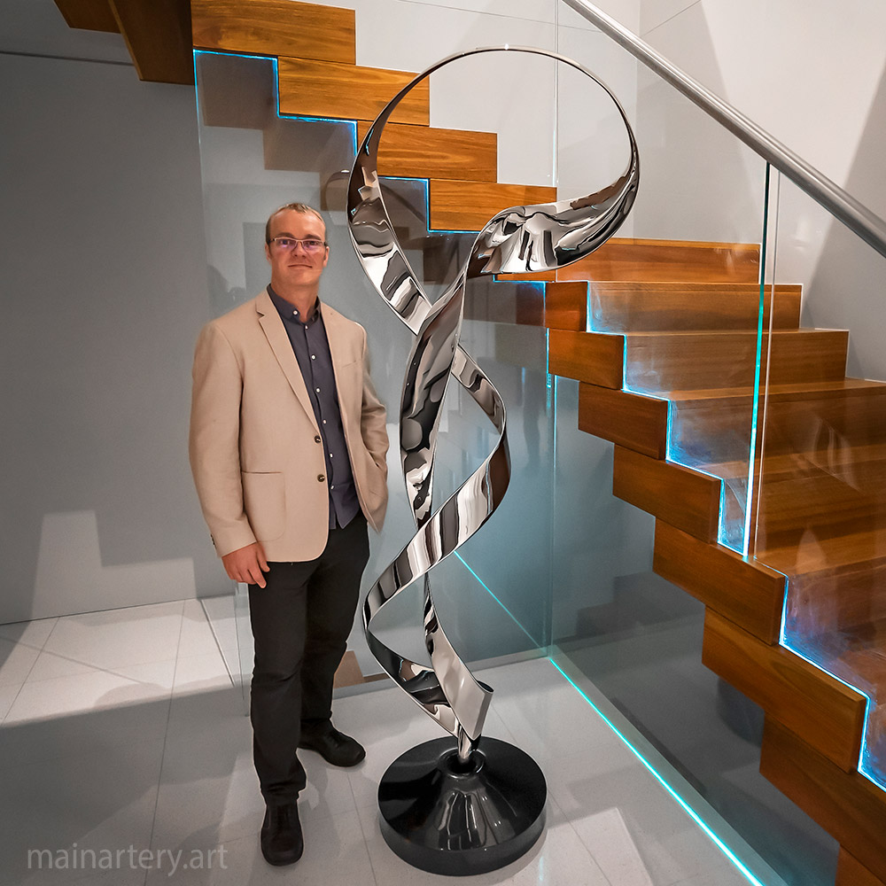 Cover: Personalized Stainless Steel Sculptures