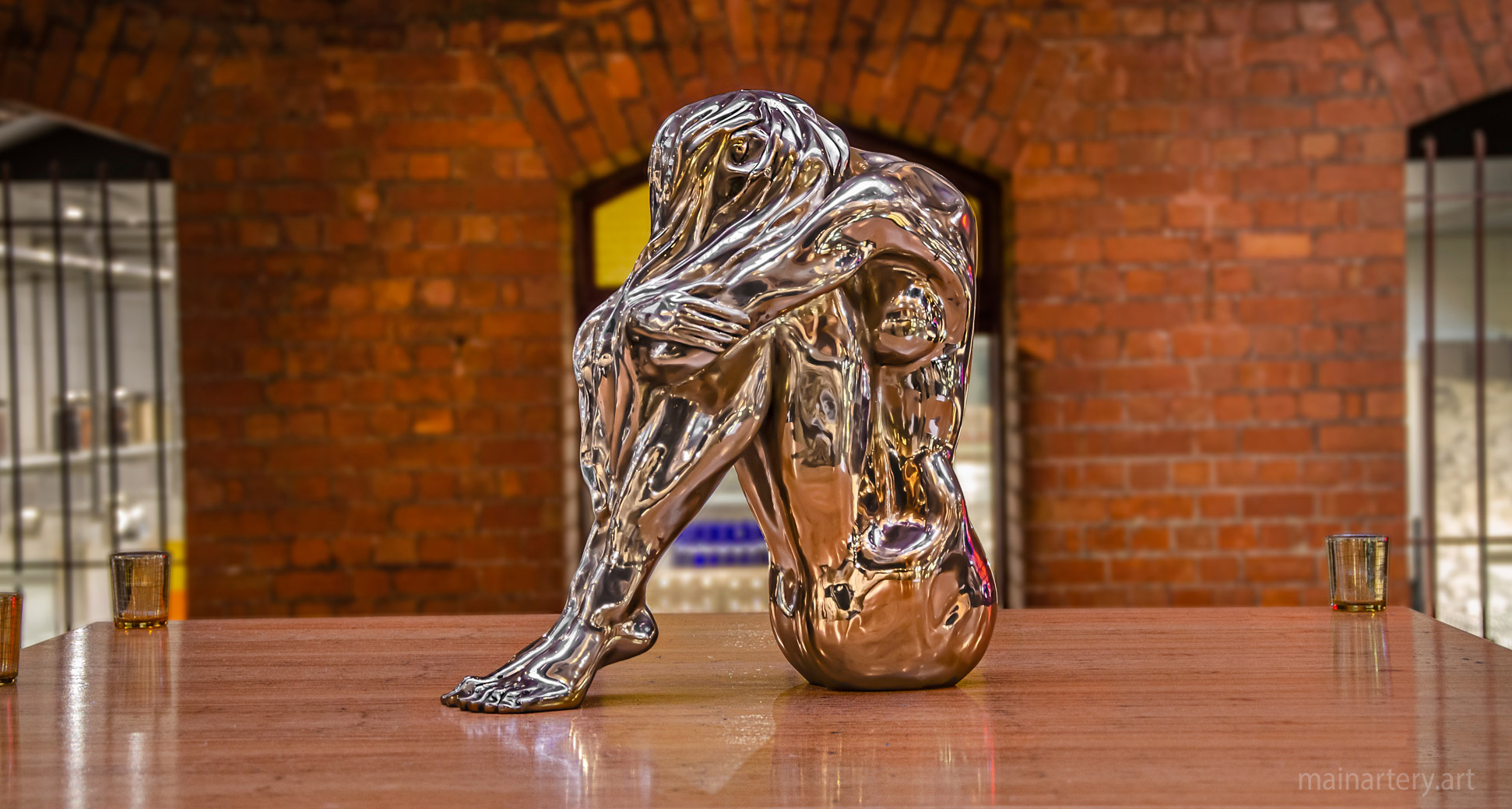 tabletop bronze contemporary hotel art image