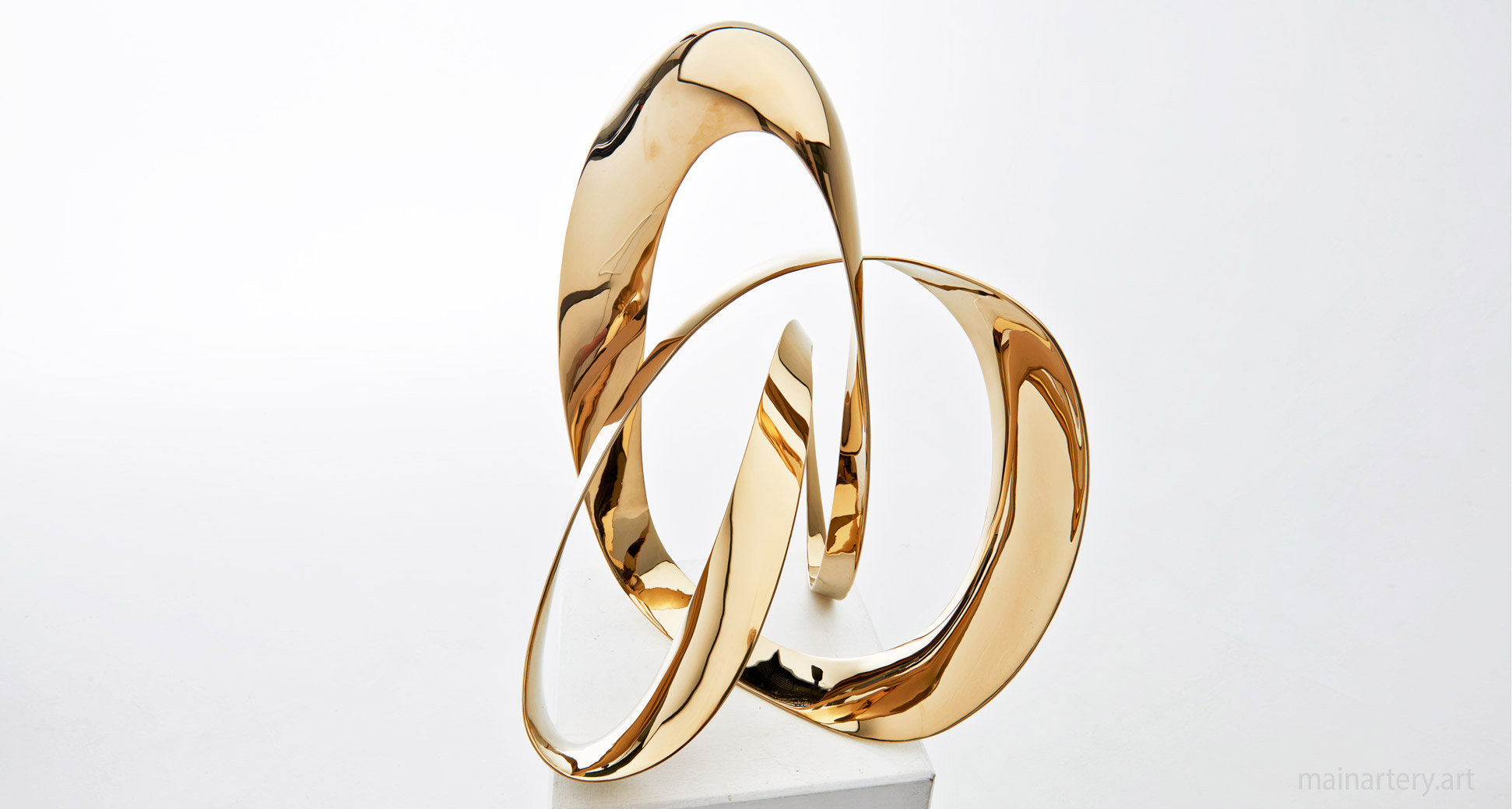 small golden titanium algorithmic interior sculpture image