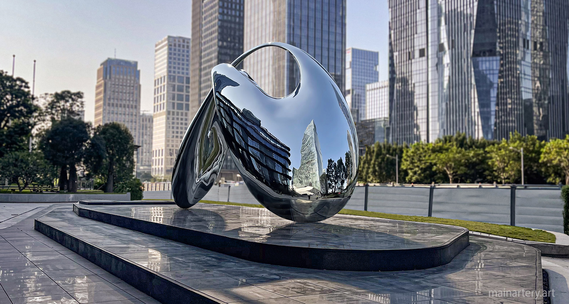 summit guangzhou mirror polished stainless steel sculpture landscape image